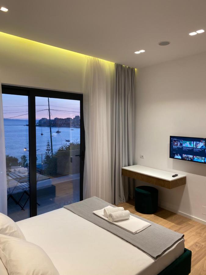 Hotel Kanes Sarandë Exterior foto