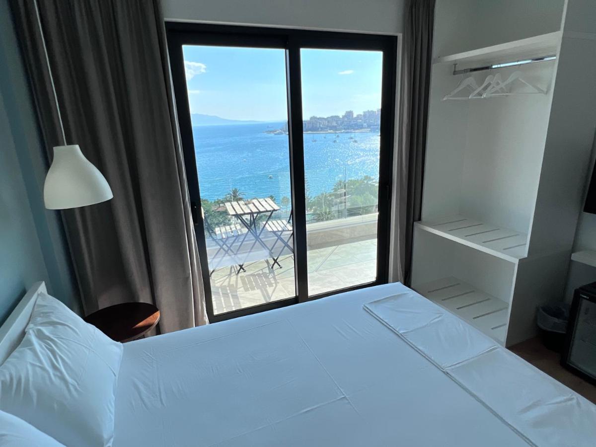 Hotel Kanes Sarandë Exterior foto