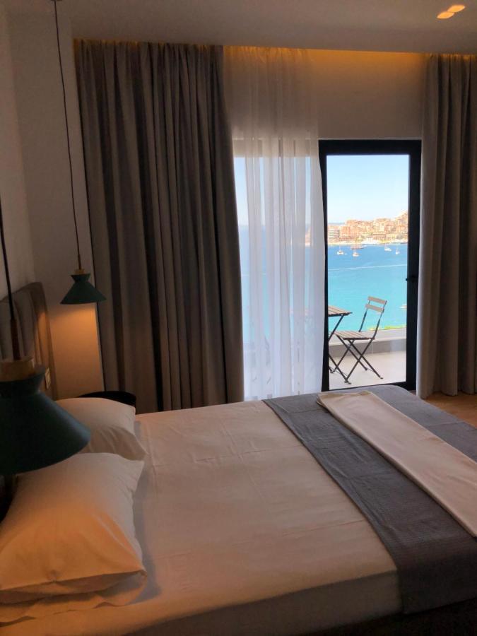 Hotel Kanes Sarandë Exterior foto